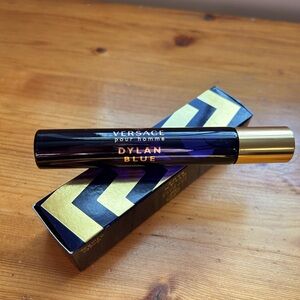 VERSACE Dylan Blue Pour Homme Eau de Toilette Travel Spray